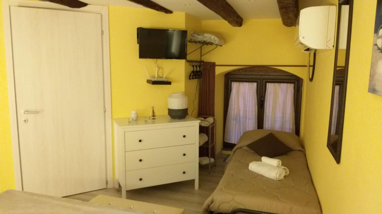 Ferienwohnung La Rosa Dei Venti " Ponente" Palermo Exterior foto